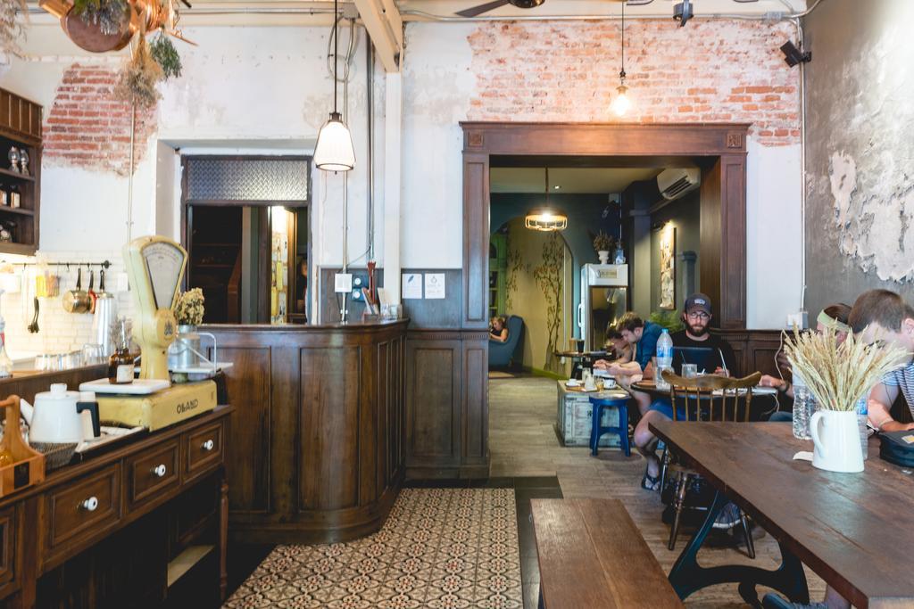 Niras Bankoc Hostel Бангкок Экстерьер фото